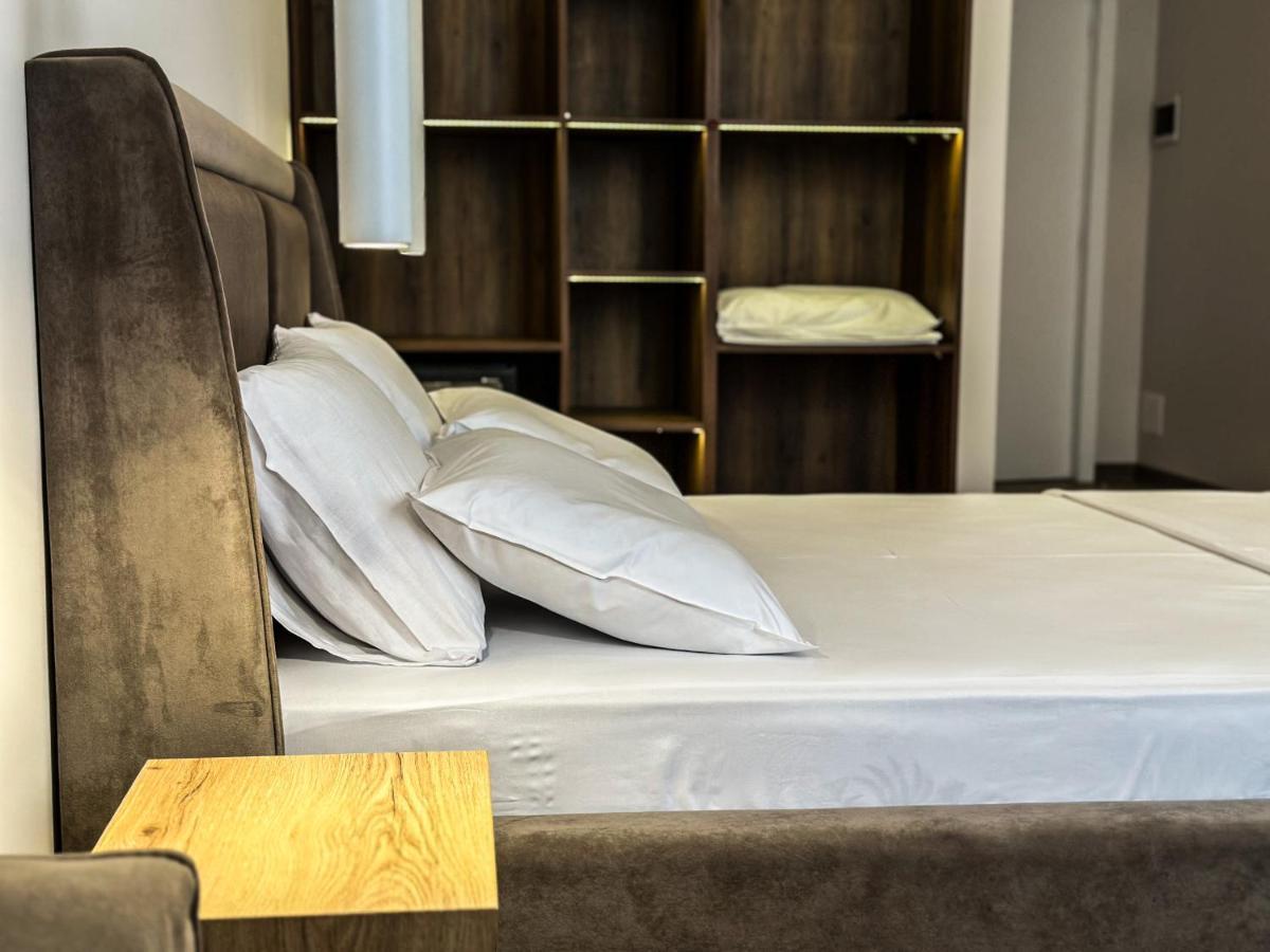 Alexander Rooms Durres Ngoại thất bức ảnh