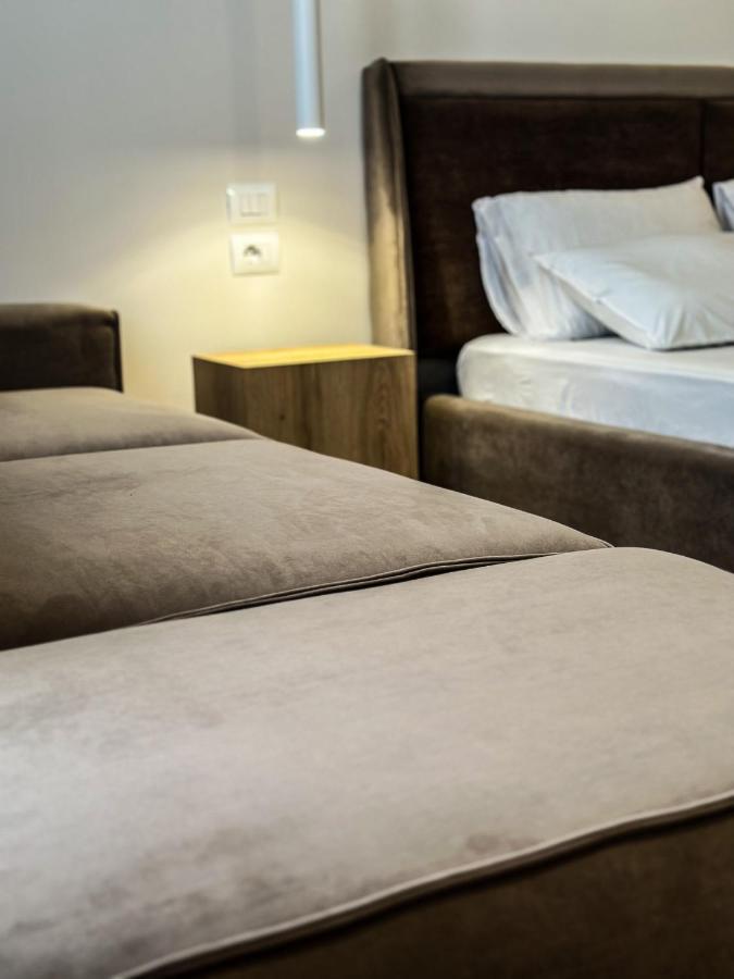 Alexander Rooms Durres Ngoại thất bức ảnh